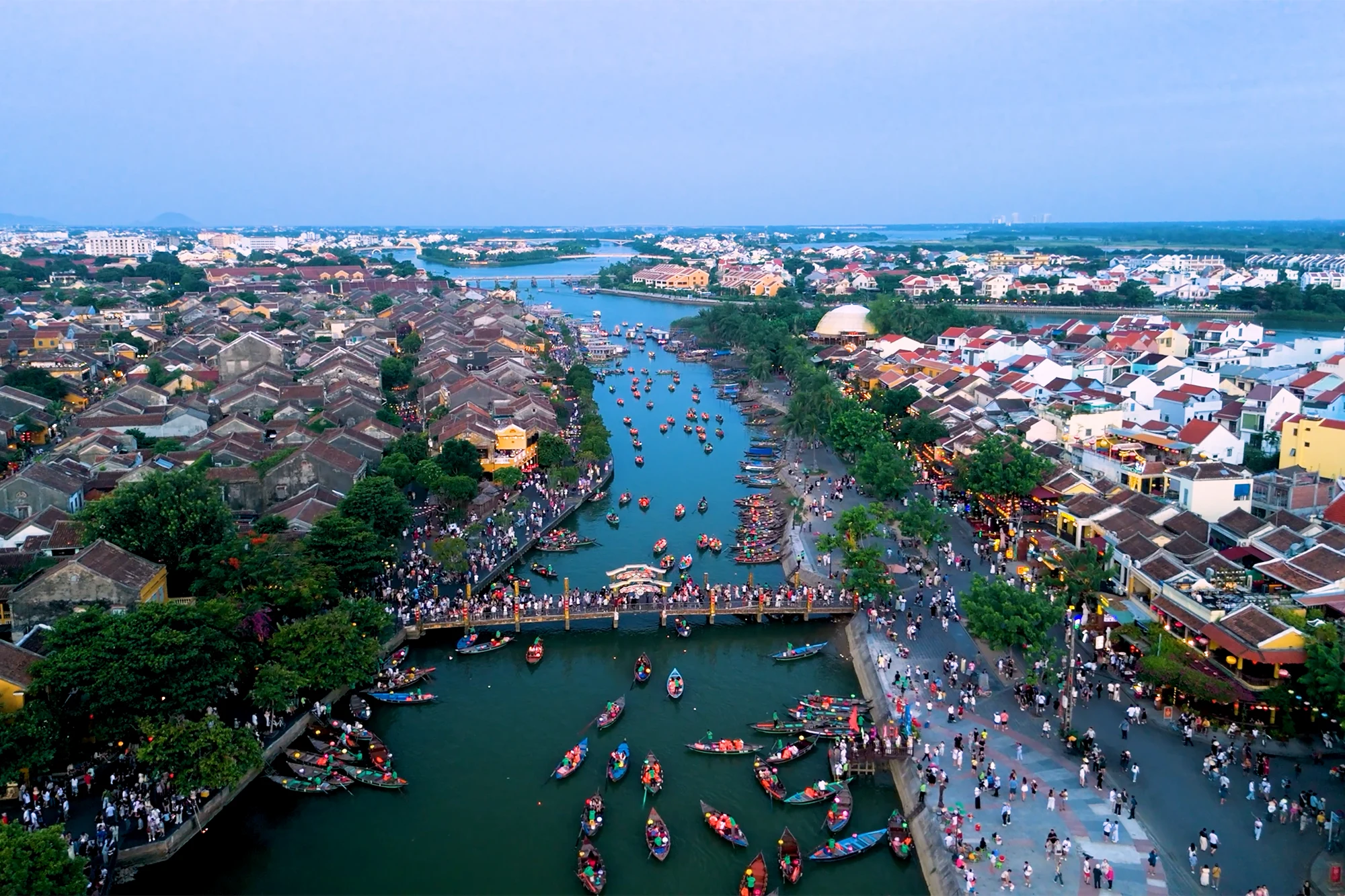 Vietnam’s Export Miracle: Can It Keep Outpacing Its Neighbors?